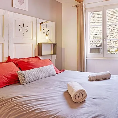 Bredala**** Maison Alsacienne Avec Jardin Appartement Eguisheim