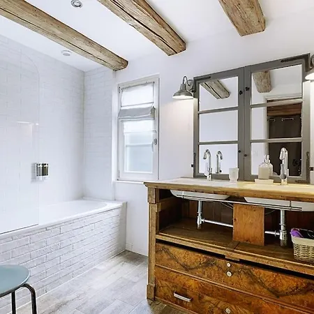 Bredala**** Maison Alsacienne Avec Jardin * Eguisheim